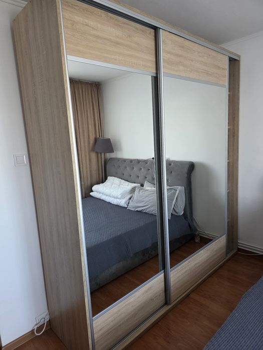 De vanzare dressing in stare buna