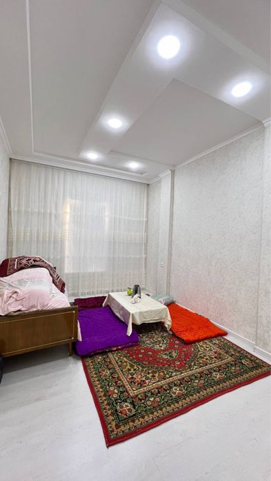 Ховли жой; Земельный участок