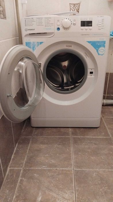 Стиральная машина Indesit 5109 WWW