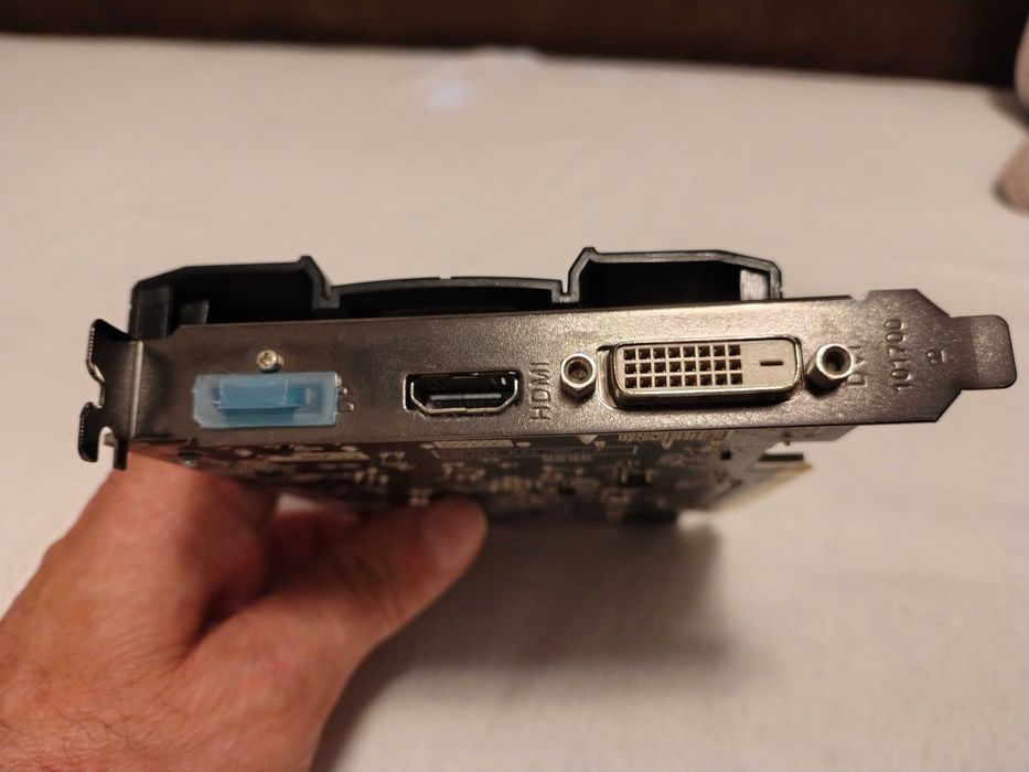 Placă video Saphire RX550