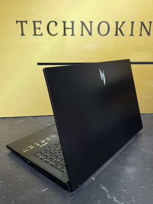 Acer Nitro V15 Новый