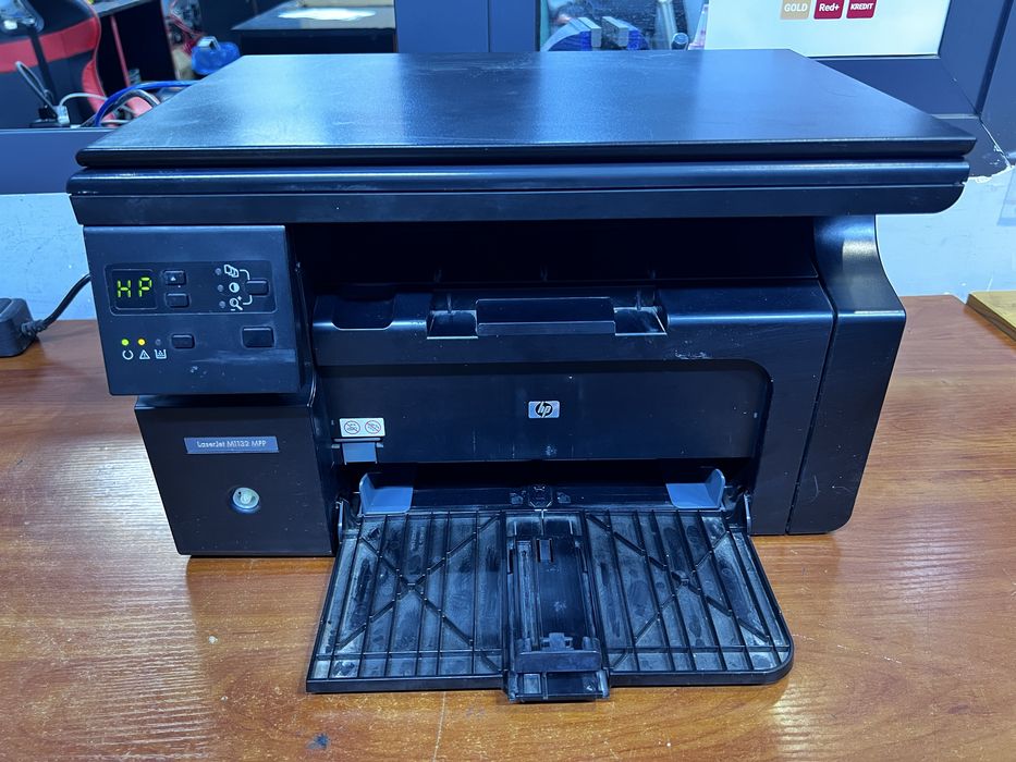 принтер HP LaserJet Pro M1132