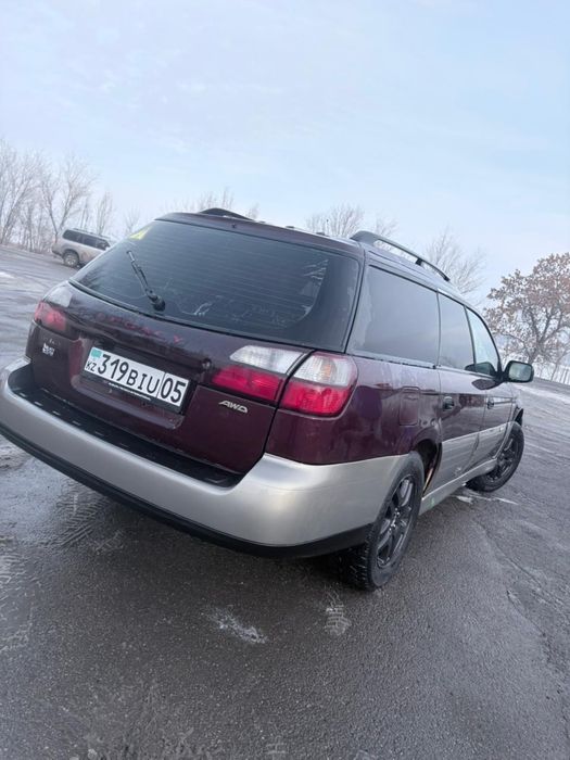 Субару аутбак 2000