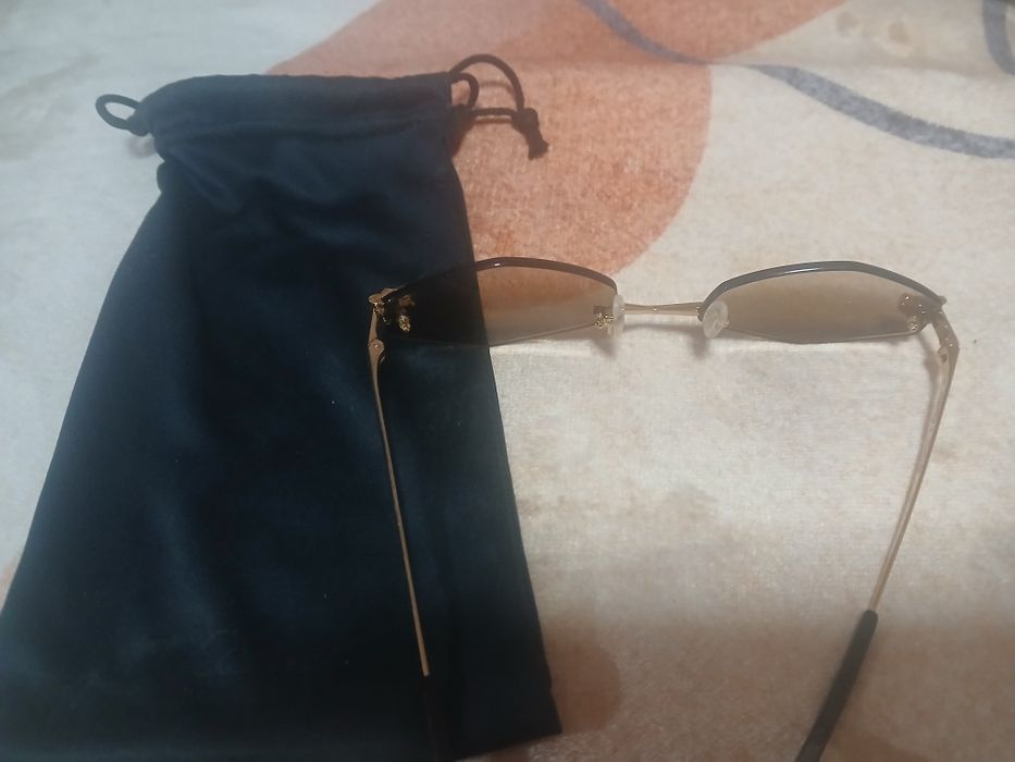 Ochielari dama cartier