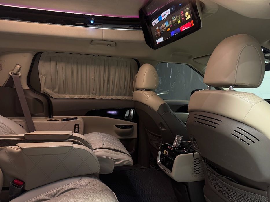 Продается KIA Carnival Hi Limousine