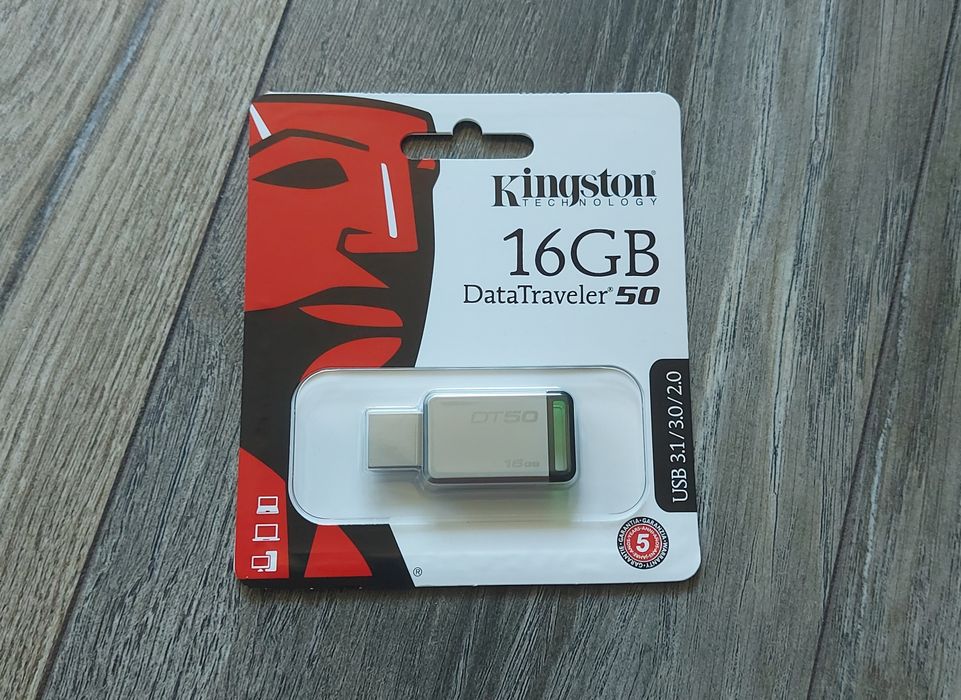 Usb FlashDrive Luxury „Limited Edition” 16GB USB2.0 - piele neagra