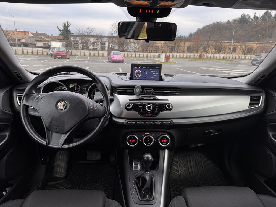 Vand Alfa Romeo Giulietta  2.0 JTDM 2012