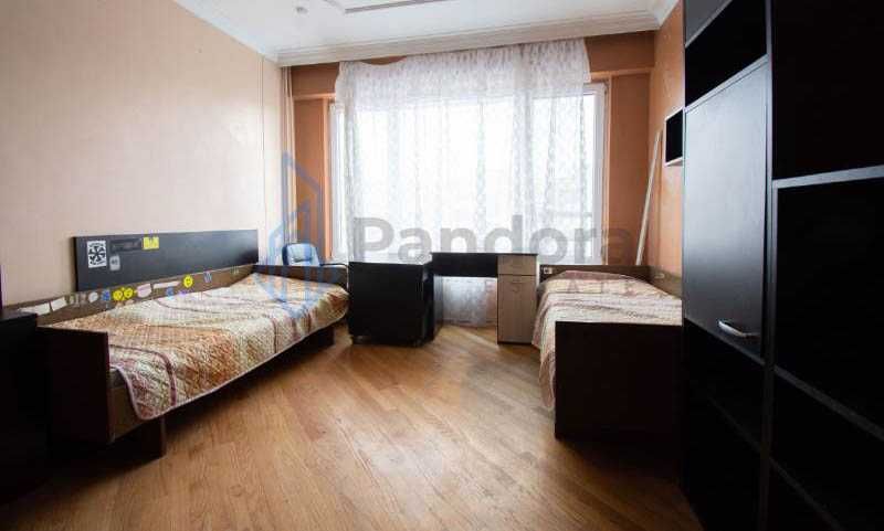 Двустаен апартамент под наем в кв. Разсадника