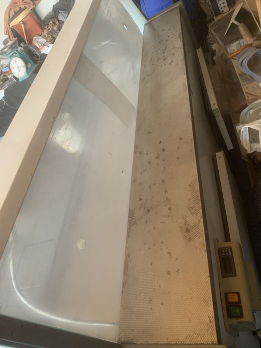 продам ветриный холодильник