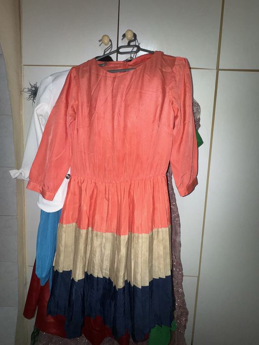 Рокли за момиче различни размери