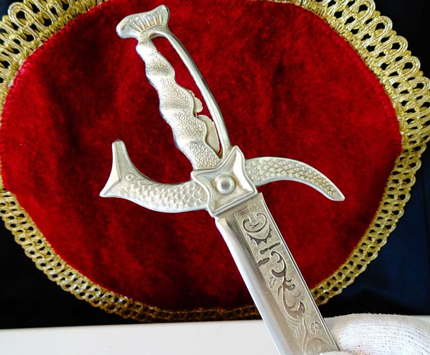 Кинжал,сабя,нож Brevettato