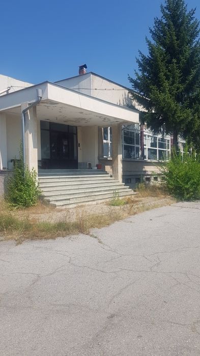 Продава бизнес имот в гр.Кюстендил