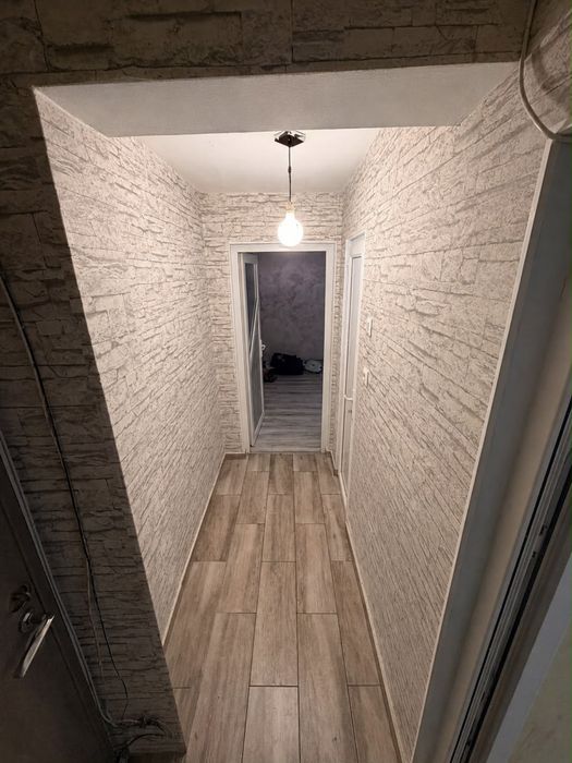 Propietar Apartament 3 Camere , Renovat , Mobilat , Etaj 2 , Ploiesti Vest - Podul Inalt