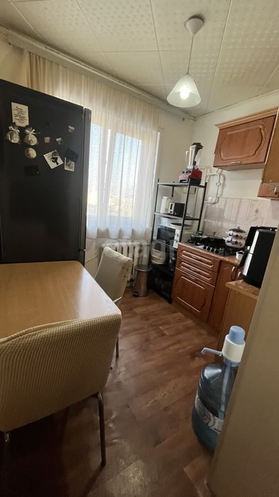 Продам 1-ком в центре