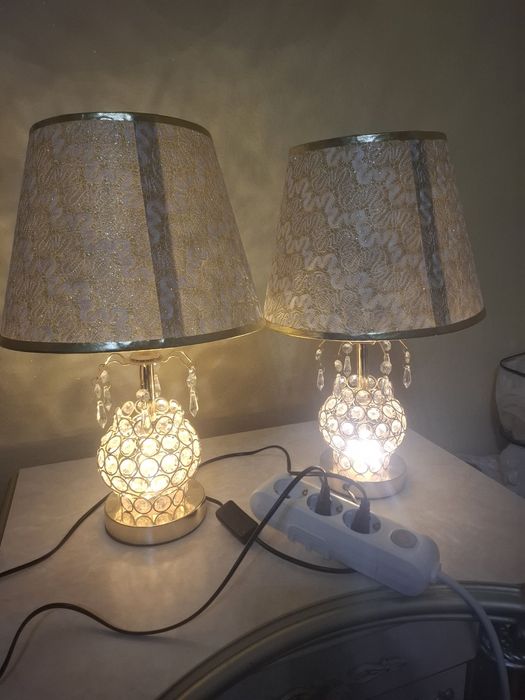 Хона свитилниги.