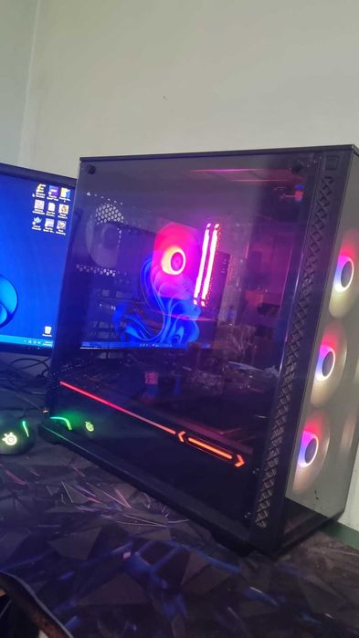 PC Gaming Ryzen 5 5600 + RTX 5060 8GB GDDR7 | 16GB RAM RGB