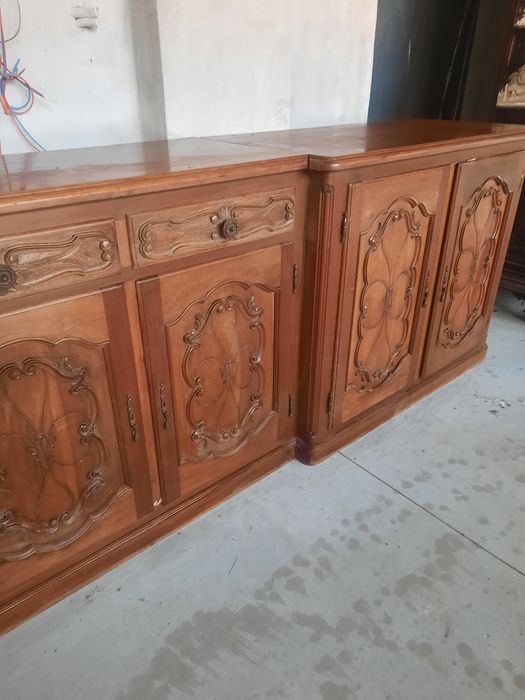 Mobilă stil baroc din lemn masiv