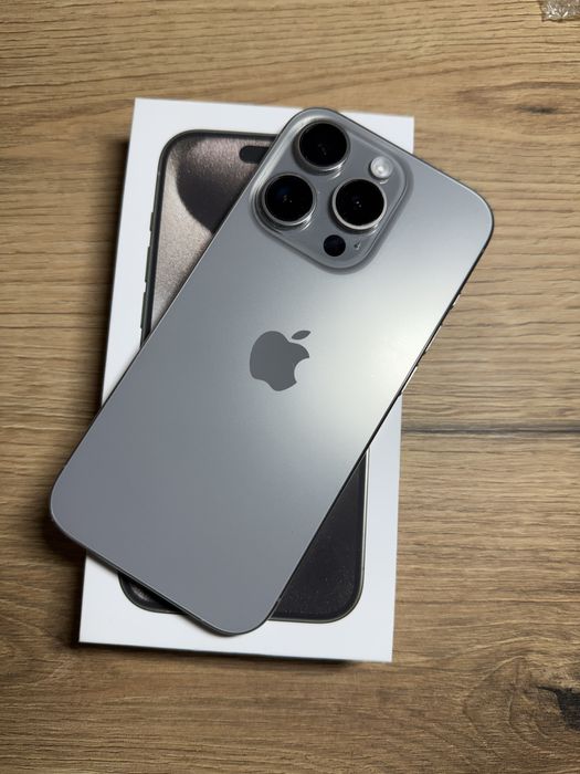Iphone 15 Pro  Гаранционен