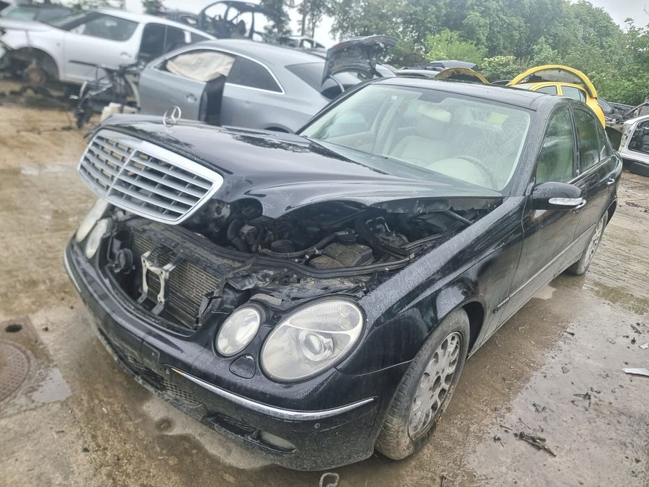 Brat bascula dreapta spate Mercedes Benz E-Class W211 (2002 - 2006)
