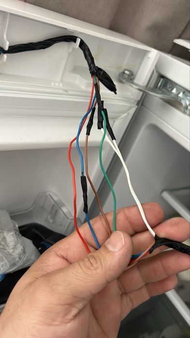 Срочный ремонт Холодильников выезд  сегодня