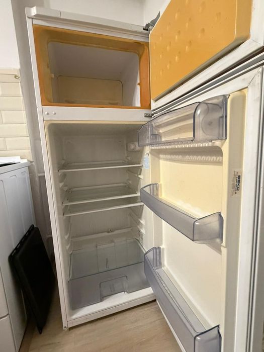 Холодильник beko