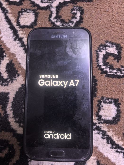 Планшеты и телефоны