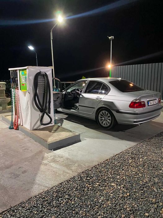 Vând sau schimb BMW E46