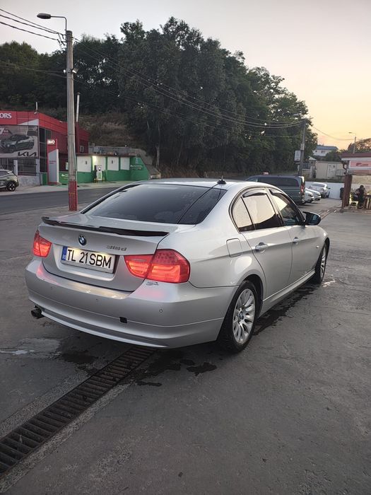 BMW 3 Series 2010 — imagine 4