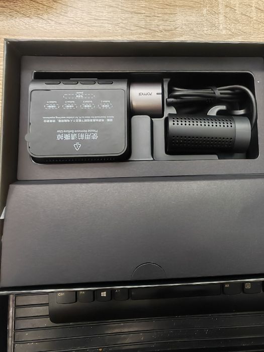 Продавам видеорегистратор 70mai Dash Cam A510 Set