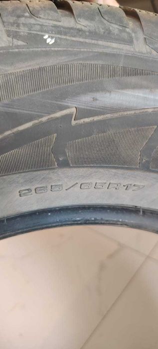 Шины б/у комплект