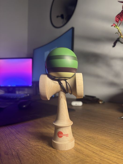 Kendama Passion Tribe USA Krom Sweets Cereal Pro Model
