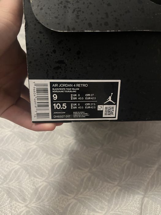 Jordan 4 Thunder