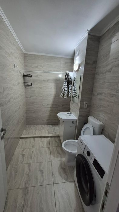 Garsonieră de închiriat