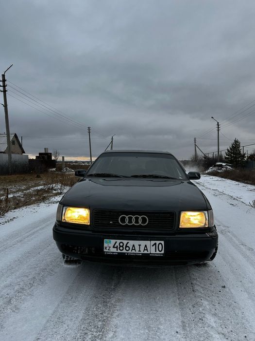 Audi 100 C4 1994 год 2,8 бинзин