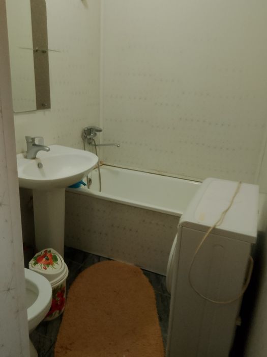 Сдам 2 комнатную квартиру