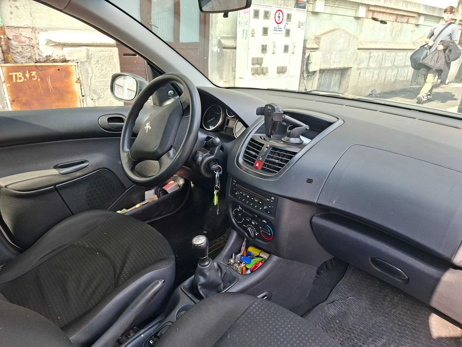 PEUGEOT Unknown Model 2012 — imagine 3