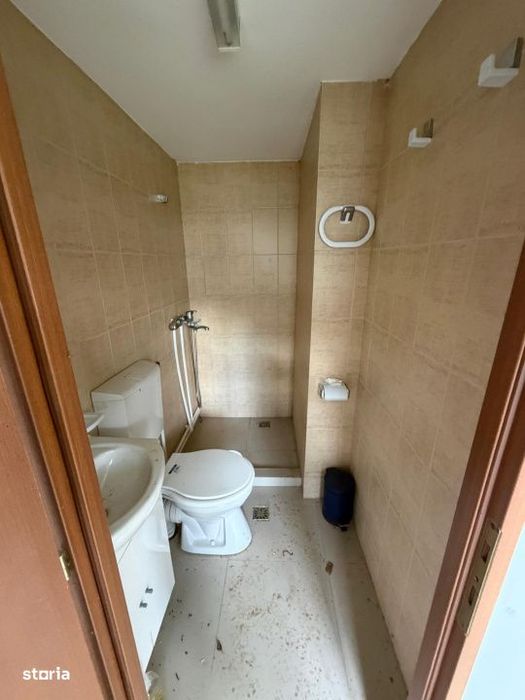 Casa de vanzare ,90 mp constructie ,teren 650mp ,str Rozelor,Filiasi