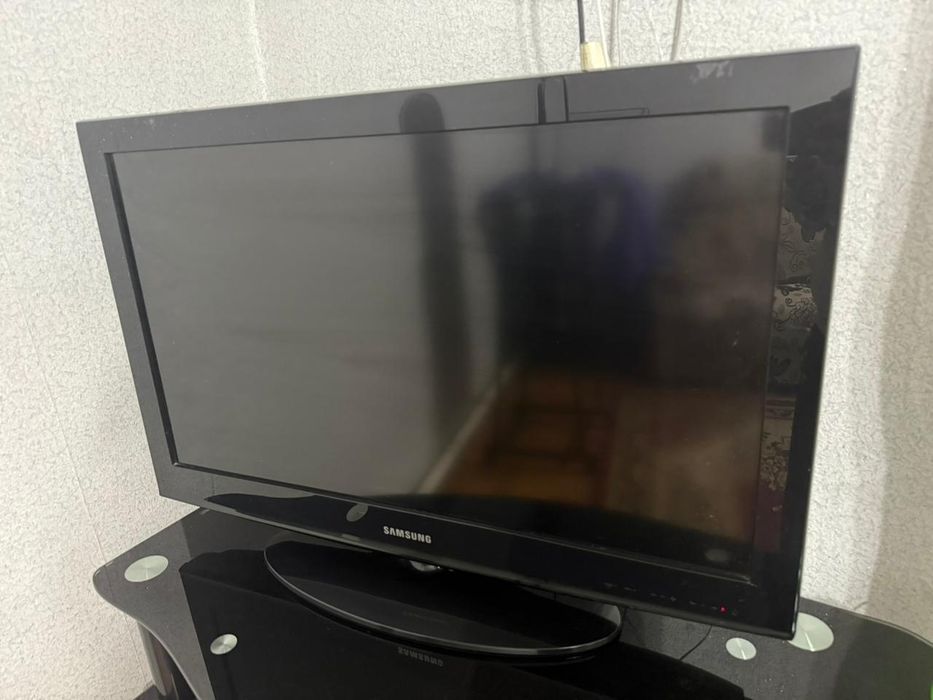 Продам телевизор Самсунг