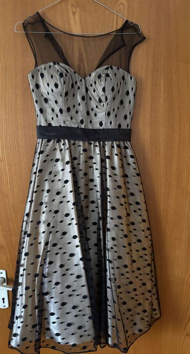 Rochie eleganta din satin si plasa