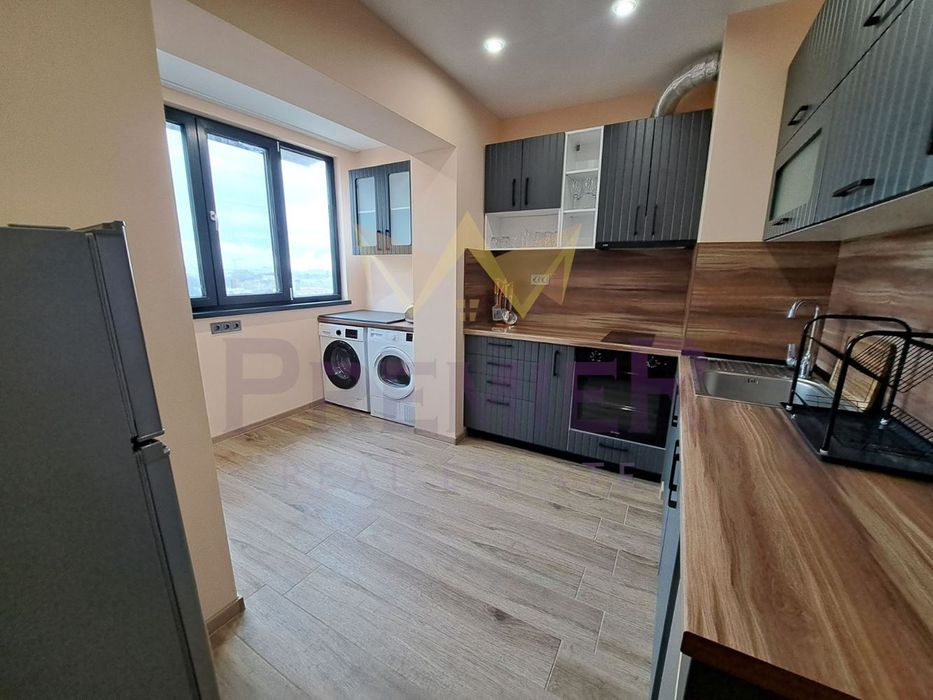 Дава се под наем Тристаен апартамент в Варна, Кайсиева градина - 85 кв.м за 586.5 € - Снимка #2