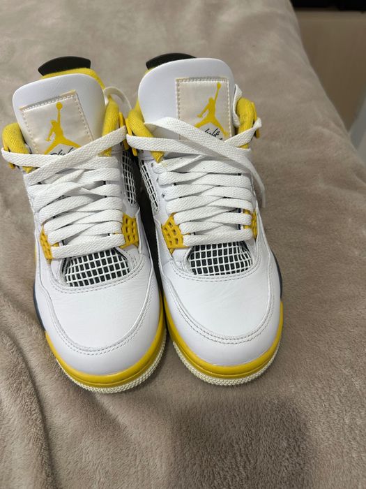 Jordan Air 4 Retro