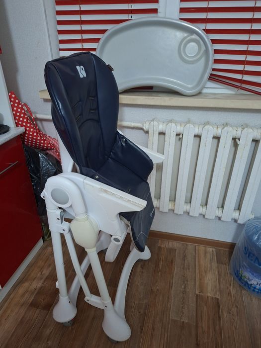 Детский стульчик для кормления