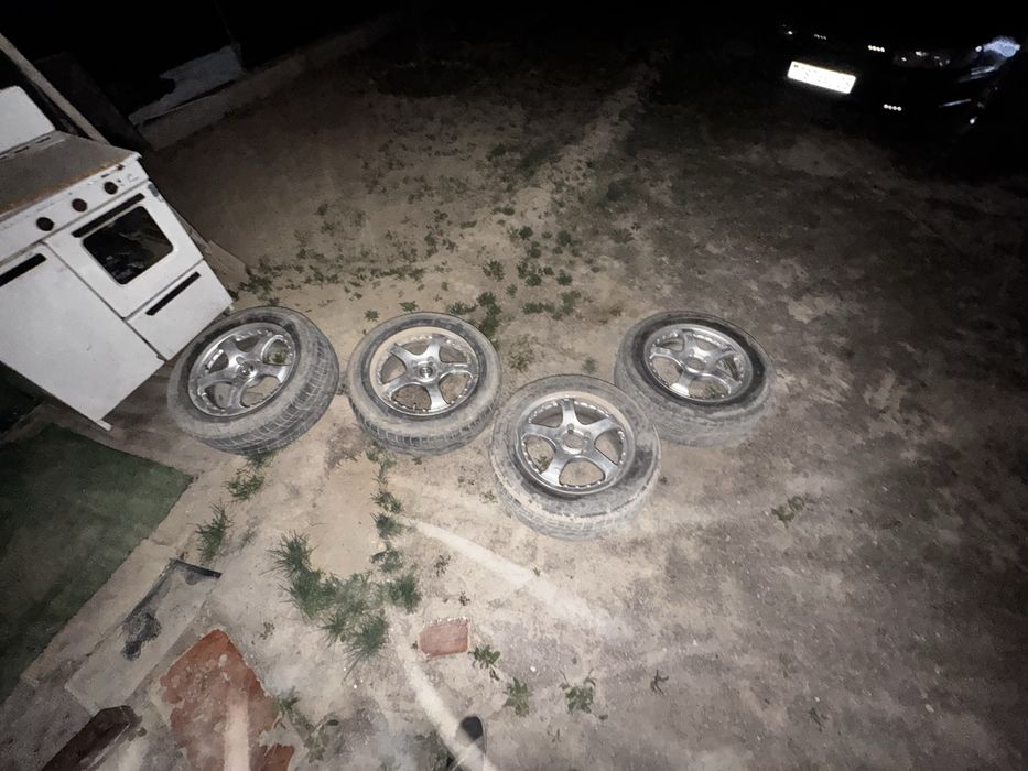 215/60/16 титанки 4 штук