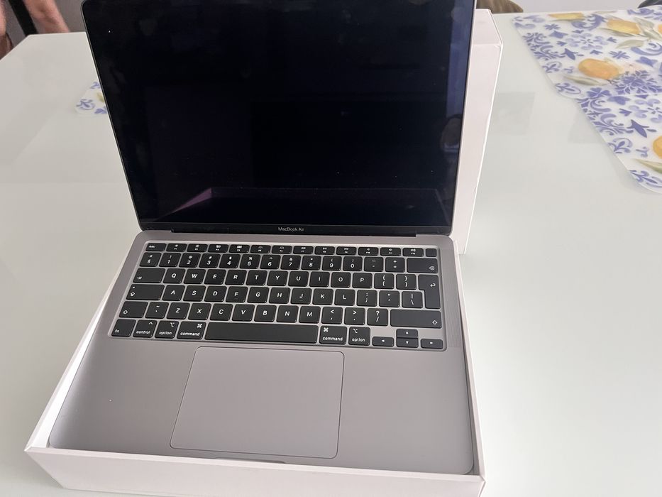 macbook air 11 inch second hand si noi de vanzare • Anunturi • OLX.ro