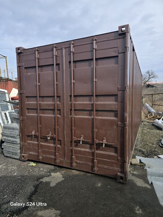 Container izolat 6×2,4