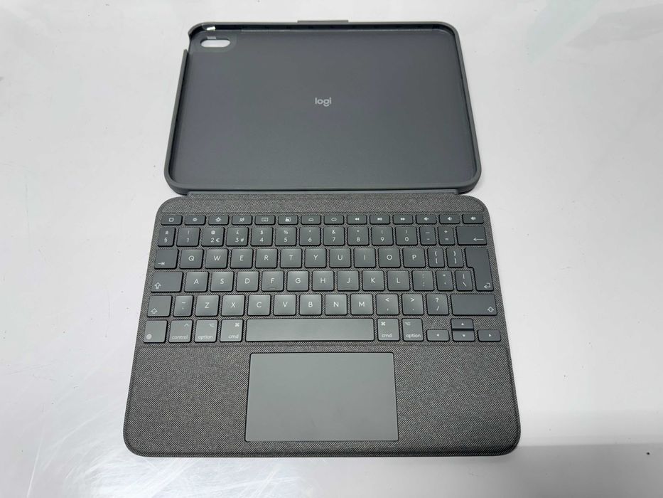 Kлавиатура - Logitech Combo Touch за iPad 10 Gen