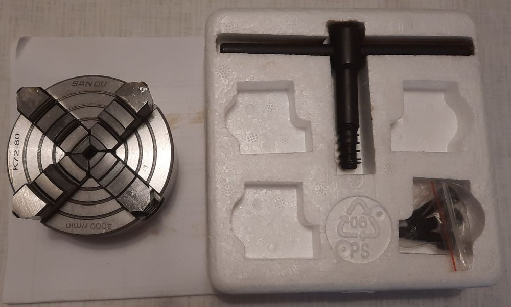 Продам токарный патрон 80мм