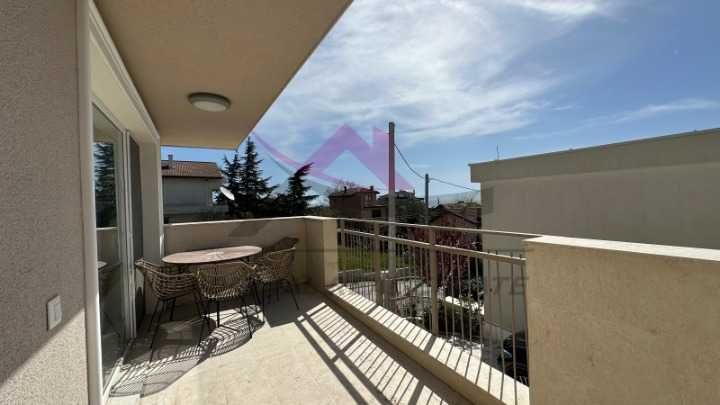 Дава се под наем Тристаен апартамент в Варна, м-т Траката - 100 кв.м за 797.64 € - Снимка #8