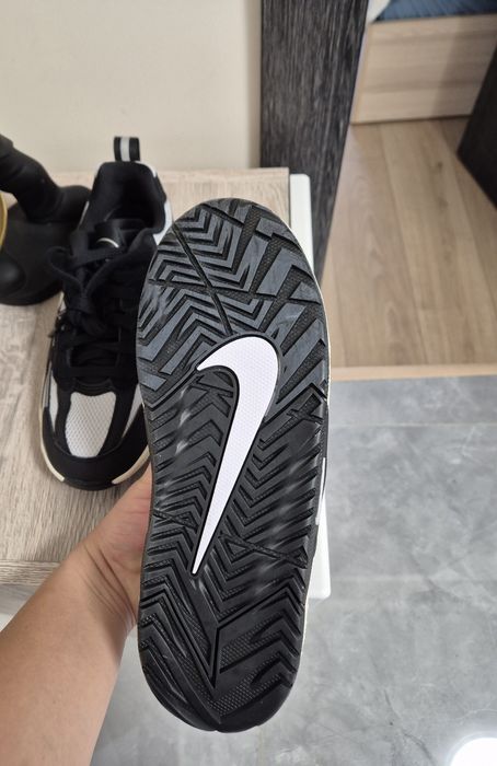 Дамски маратонки Nike