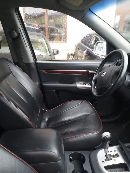 Dezmembram Hyundai Santa FE din 2006 2.2 CRDI 4x4